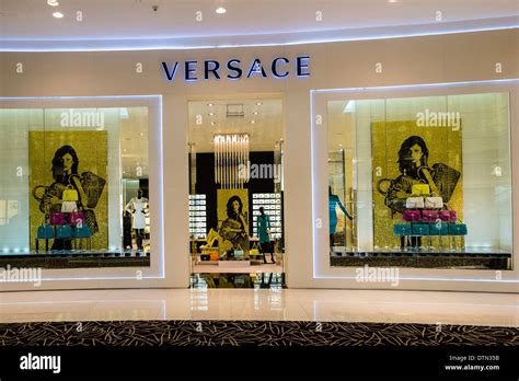 versace uae online
